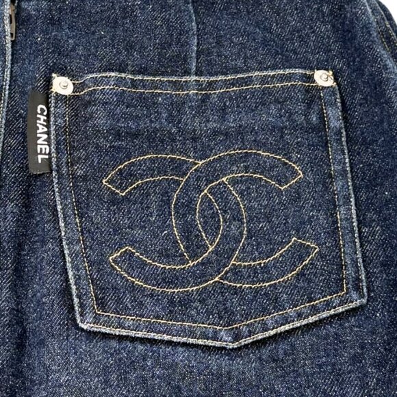 CHANEL Vintage 96P CC Mark Logo Denim Skirt #36 Dark Blue Yellow Cotton [106356] - Picture 12 of 13